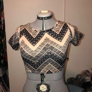 *** 5 for $25! ****  Tribal print crop top